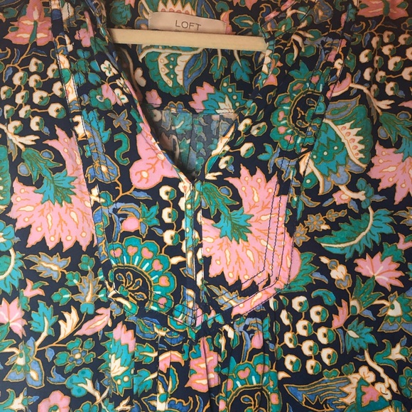 LOFT floral blouse - Picture 4 of 5